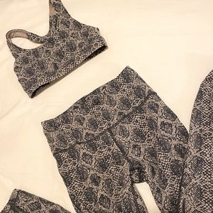 Athleta sports bra and leggings snake print set